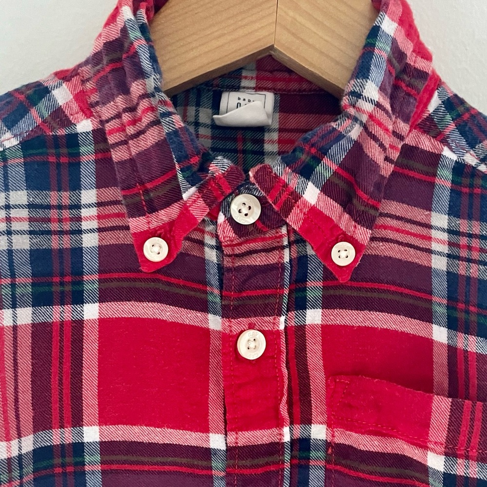 NEW Gap Plaid Flannel Button Down Shirt for the Holidays, Red Navy, So Soft!!